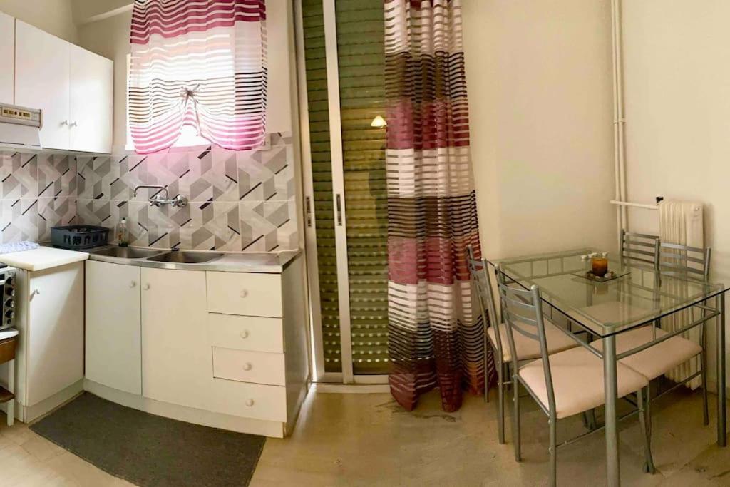 B&J City Center Daire Kalamata Dış mekan fotoğraf