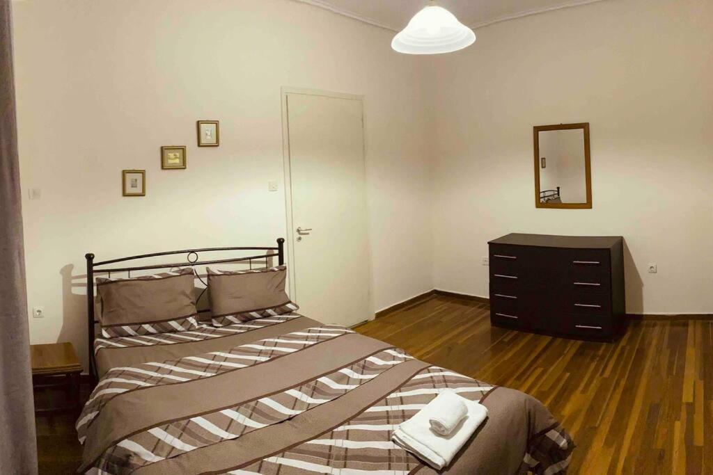B&J City Center Daire Kalamata Dış mekan fotoğraf